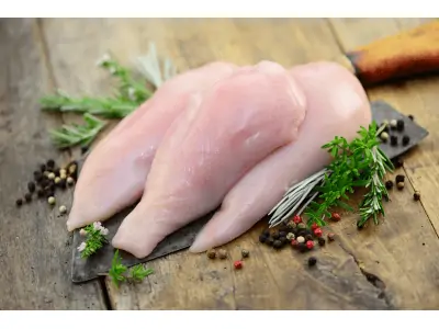 geflügel auf teller