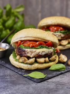 Hi res med kvvb 113 katerveg vegan qtrpdr with mush serv sugg port