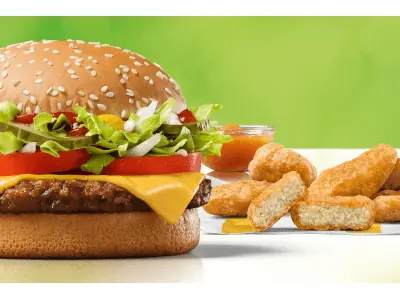 mcdonalds burger und nuggetsa