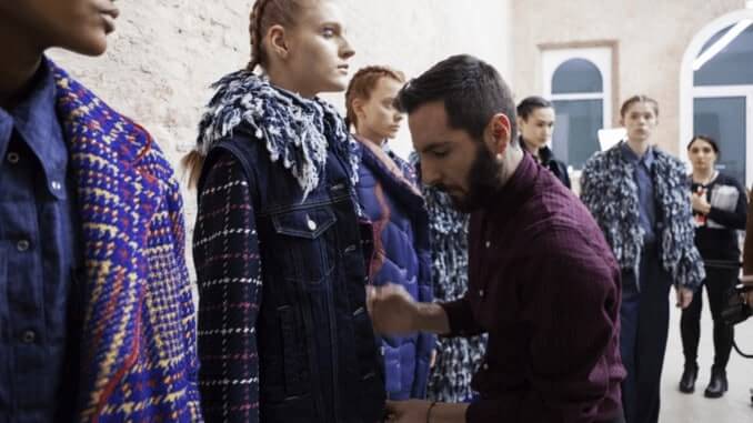Tiziano guardini auf der "milan fashion week"