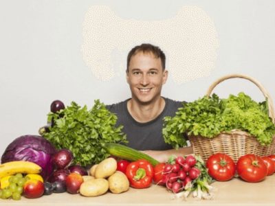 Geschäftsführer von proveg mit gemüse