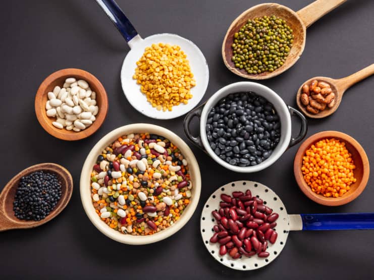 huelsenfruechte frucht linsen soja leguminosen bohnen erbsen pflanzen pflanzlich proteine9